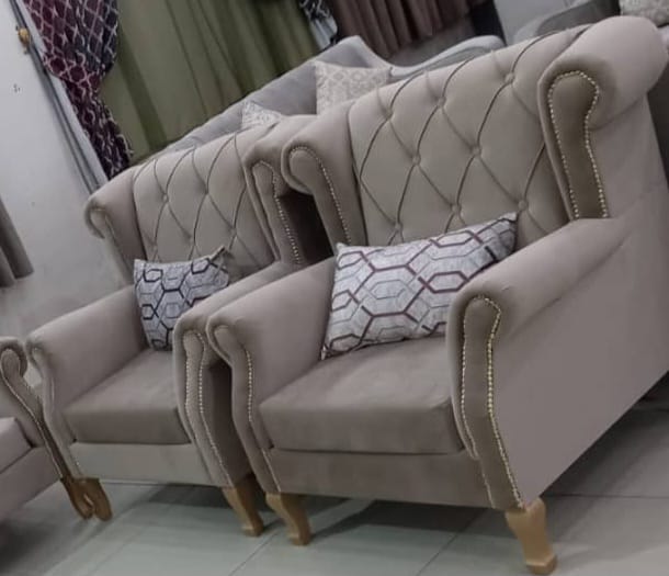 كنب  جاهز بسعر المصنع